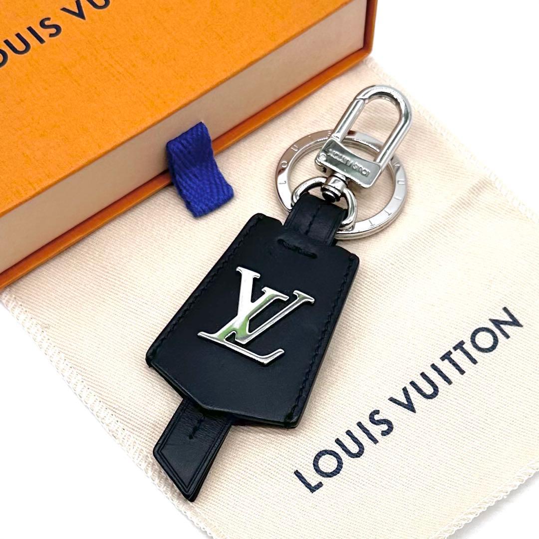 美品✨ルイヴィトン LV クロッシュ クレ キーホルダー M68020 ブラック