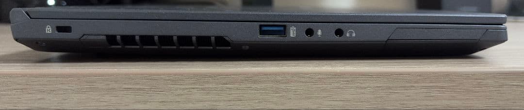 限定値下2.5TB SSDゲーミングノート i7 GTX1660Ti 144Hz