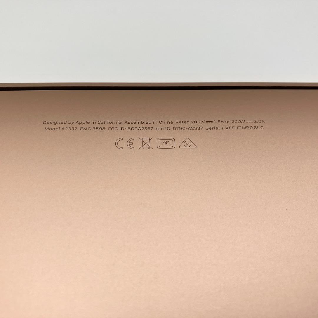 Apple MacBook Air M1チップ 8GB 256GB 13インチ