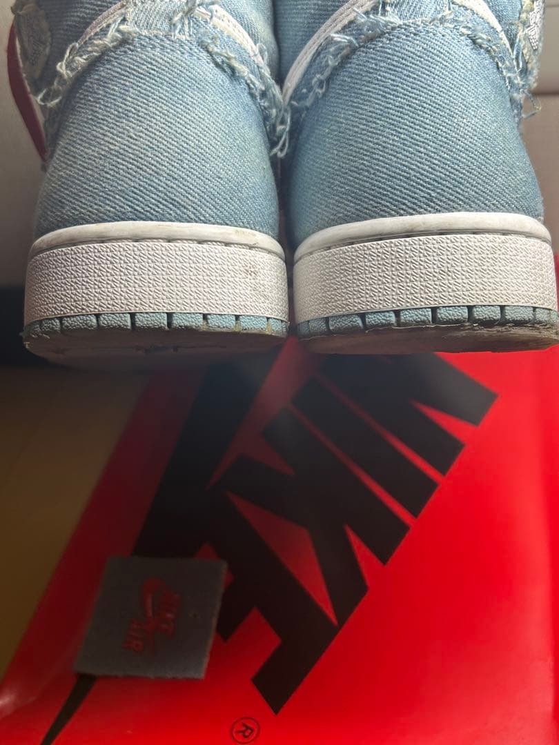 靴 NIKE Air Jordan 1 denim