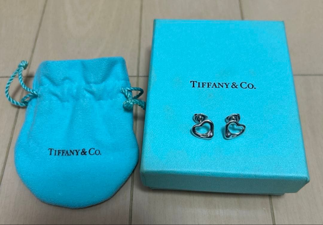 Tiffany & Co. ハート型ピアス