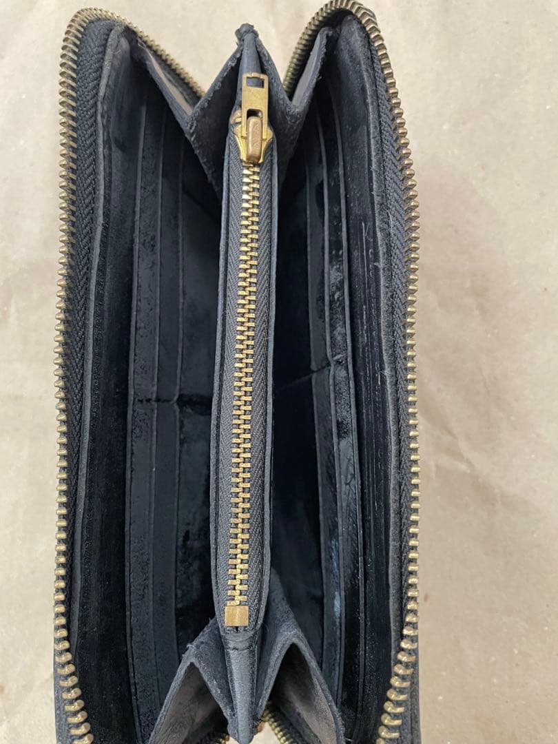 HTC レザー長財布