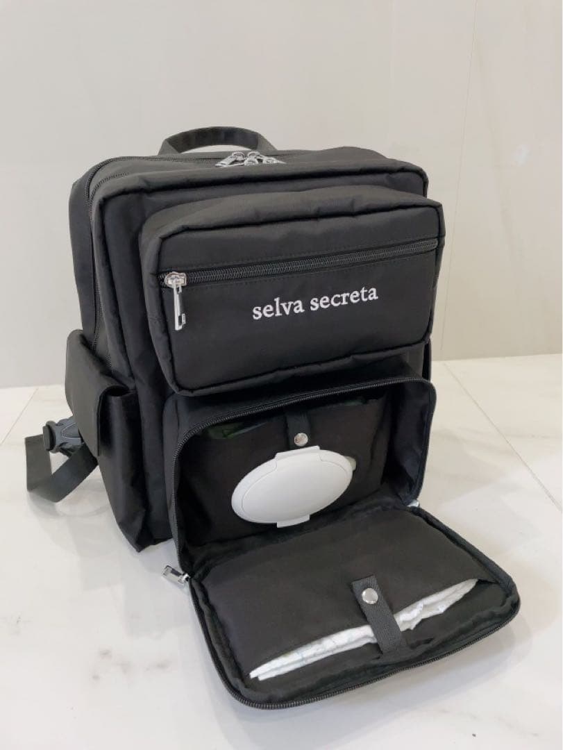 【selva secreta】Square RUCKSACK(black)