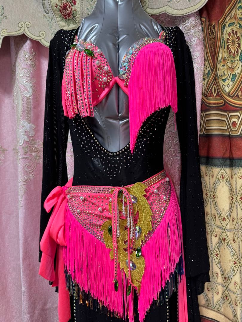 ベリーダンス　未使用　バラディ　サイーディ　ドレス　衣装　ピンク　　ブラック