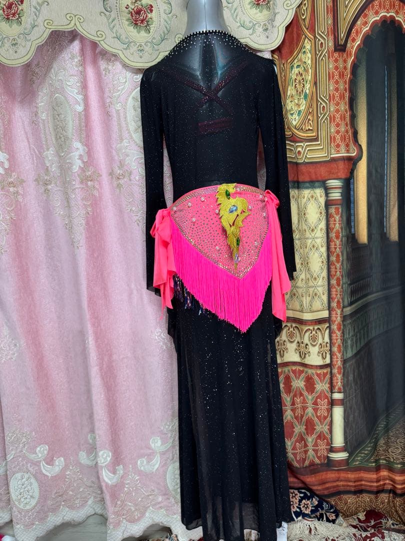 ベリーダンス　未使用　バラディ　サイーディ　ドレス　衣装　ピンク　　ブラック