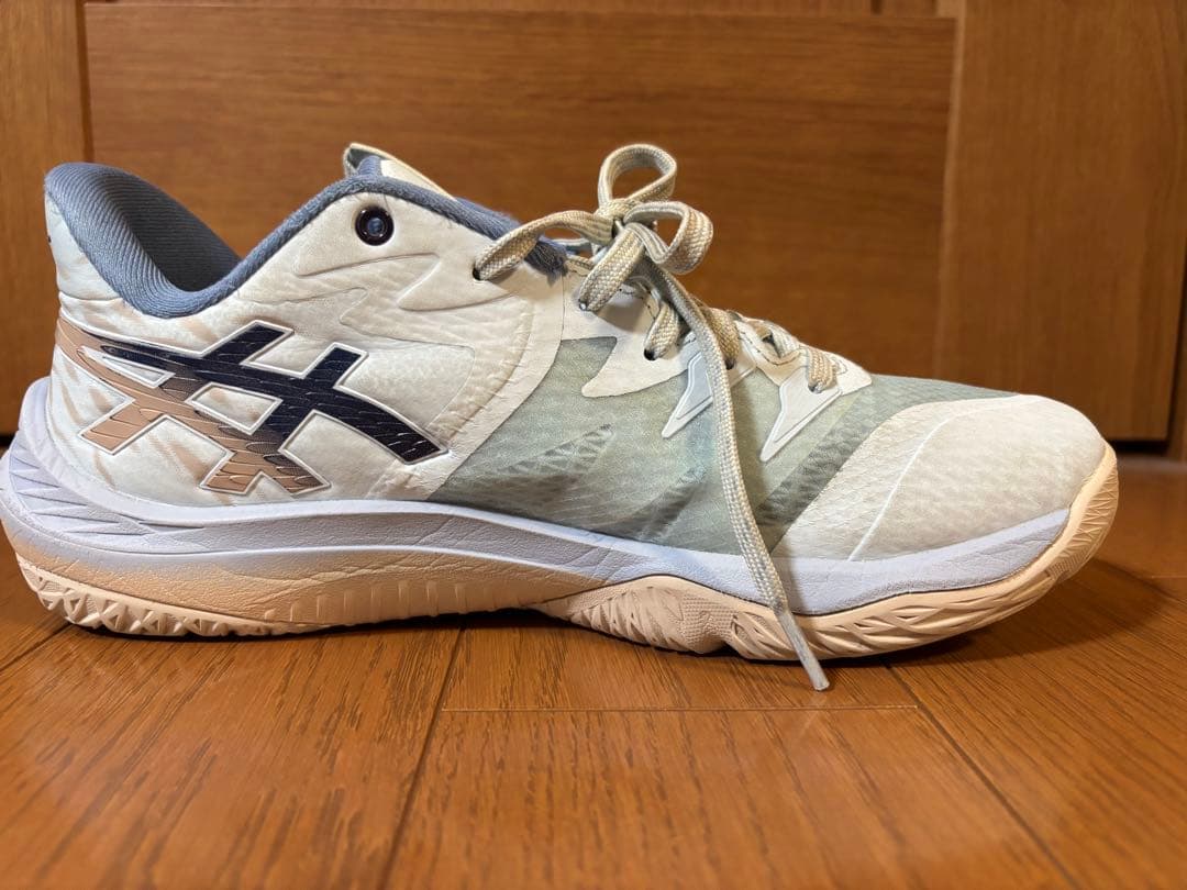 asics バスケットボールシューズ