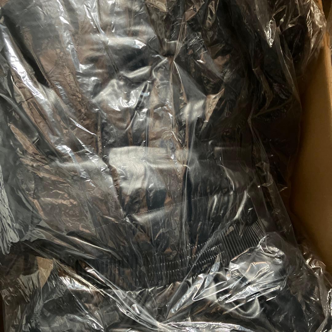 GYDAジェイダブラックファー付きショートレザーダウンコート