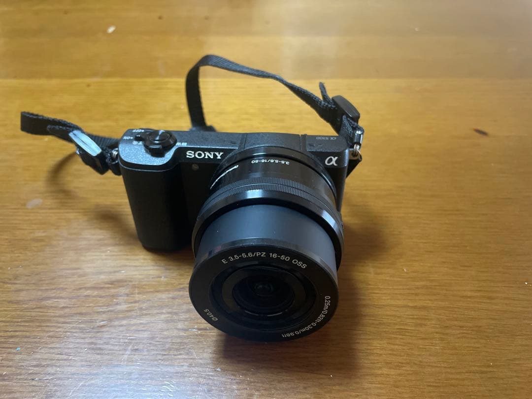 SONY α5100 ILCE-5100Y ダブルレンズズームキット