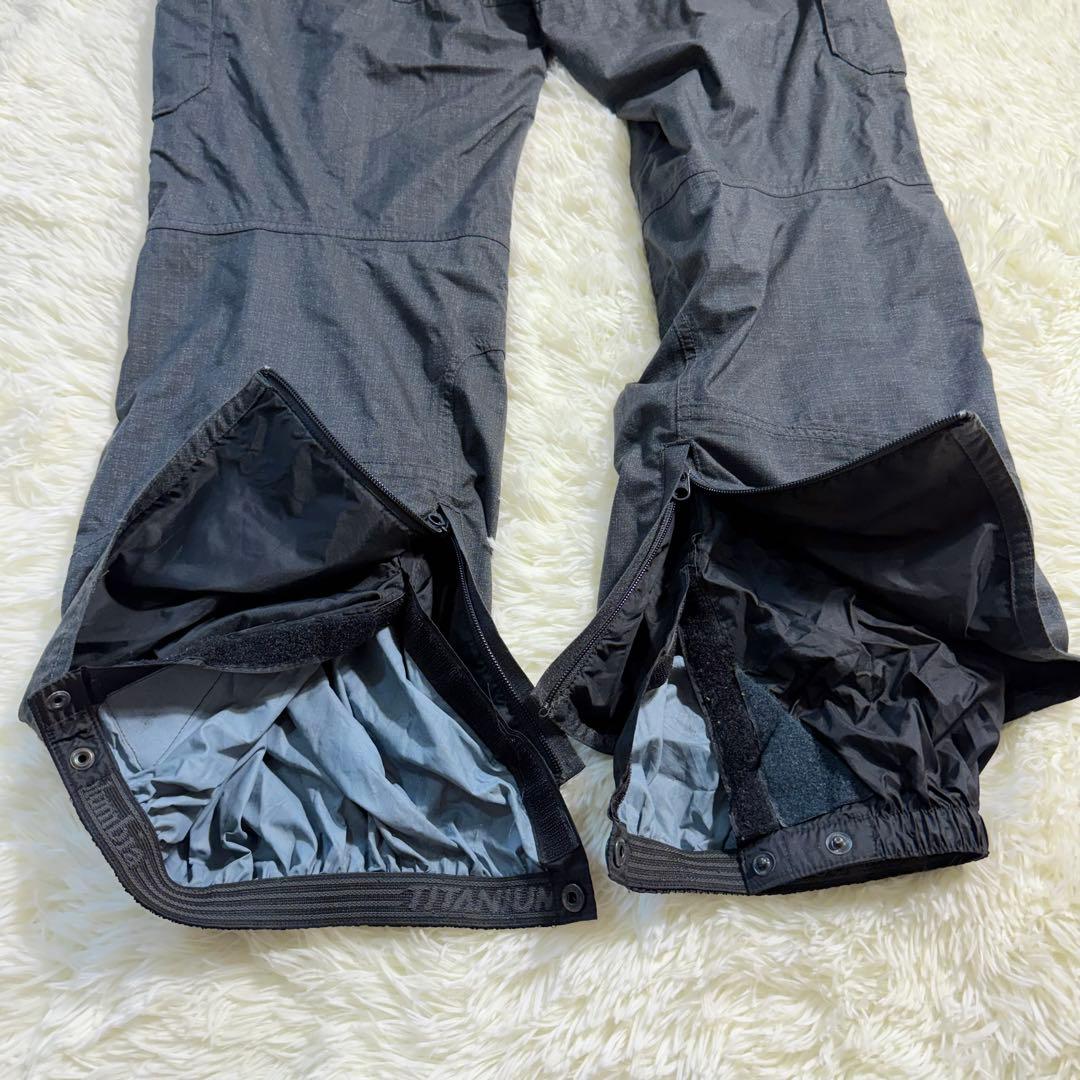 Columbia Titanium オムニテック 　防水透湿スノーウェア　L