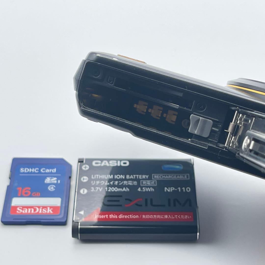 現状品 CASIO カシオ EXILIM EX-ZR15 デジタルカメラ