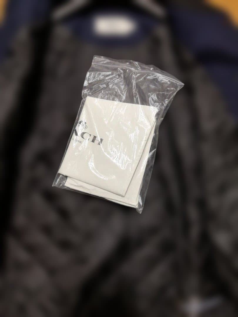 COACH ネイビー スタジャン サイズS