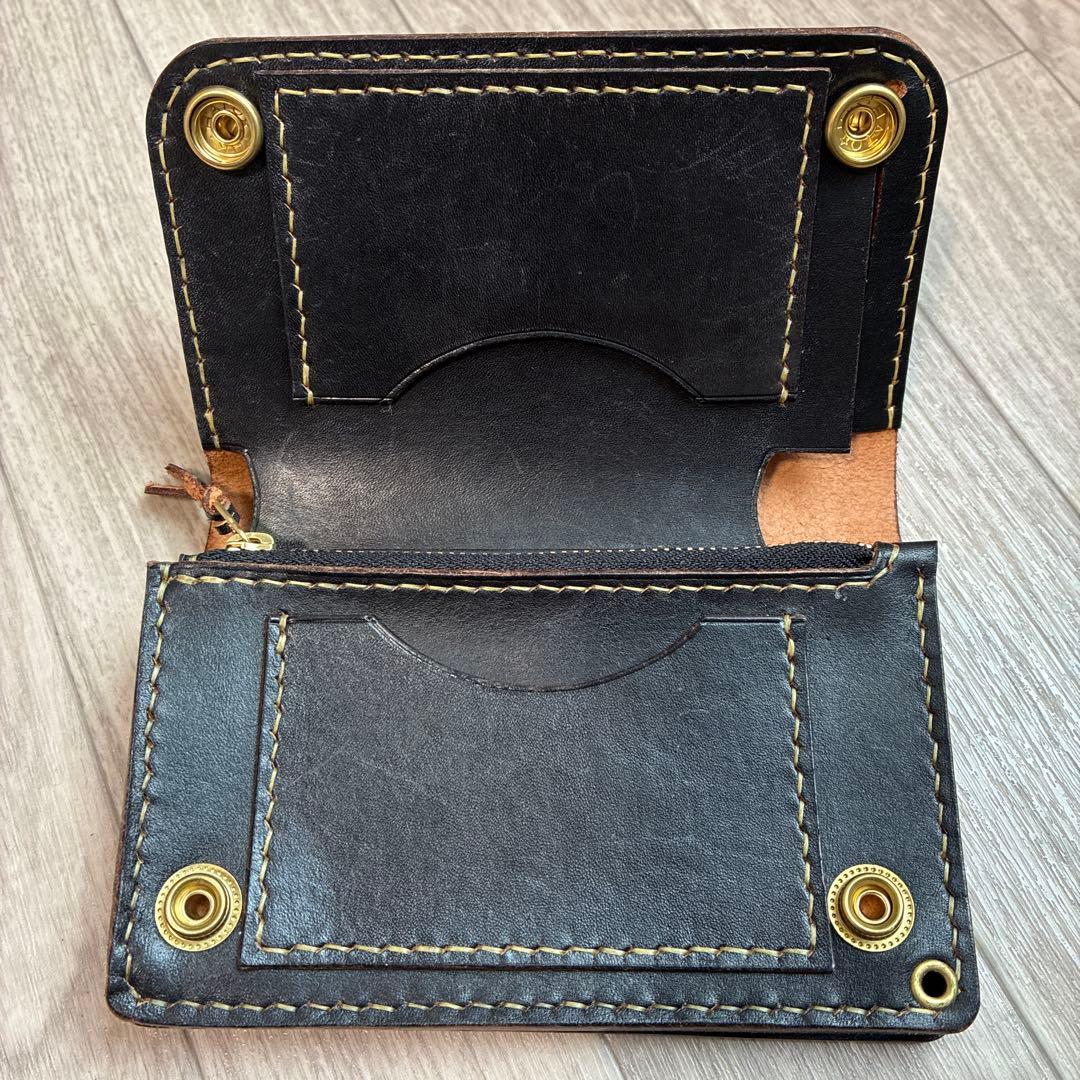 【茶芯ブラック】トラッカーウォレット　ミドル　真鍮　お札を折らずに収納