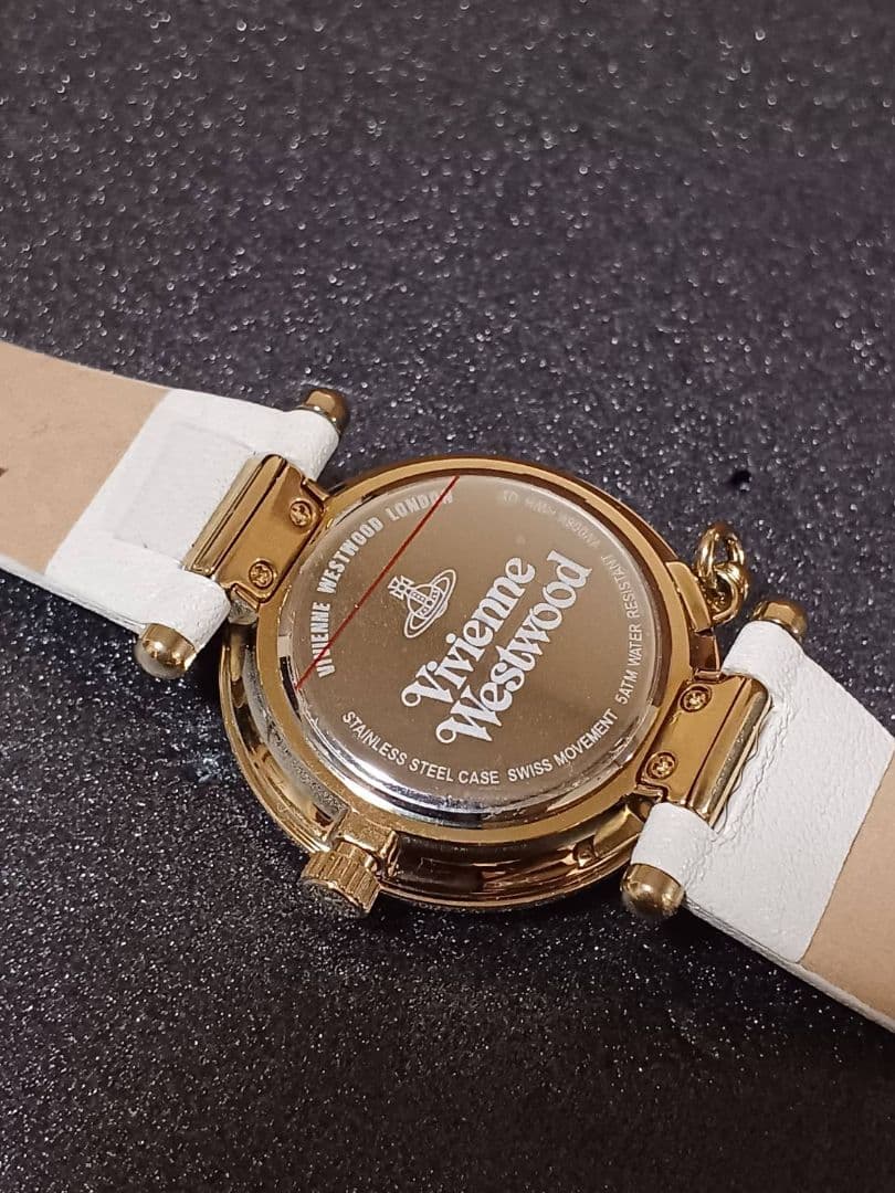 Vivienne Westwood腕時計