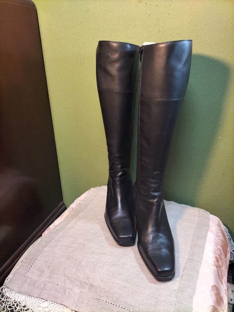 モモンガうさぎ屋の黒革ロングブーツ24センチ