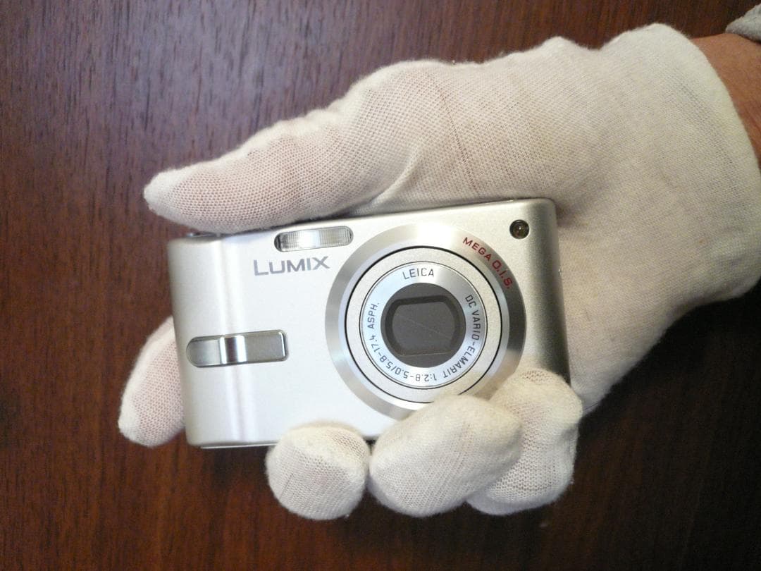 LUMIX★DMC-FS1⭐️極美品(未使用に近い)⭕️箱入完品❤️安心の実働品