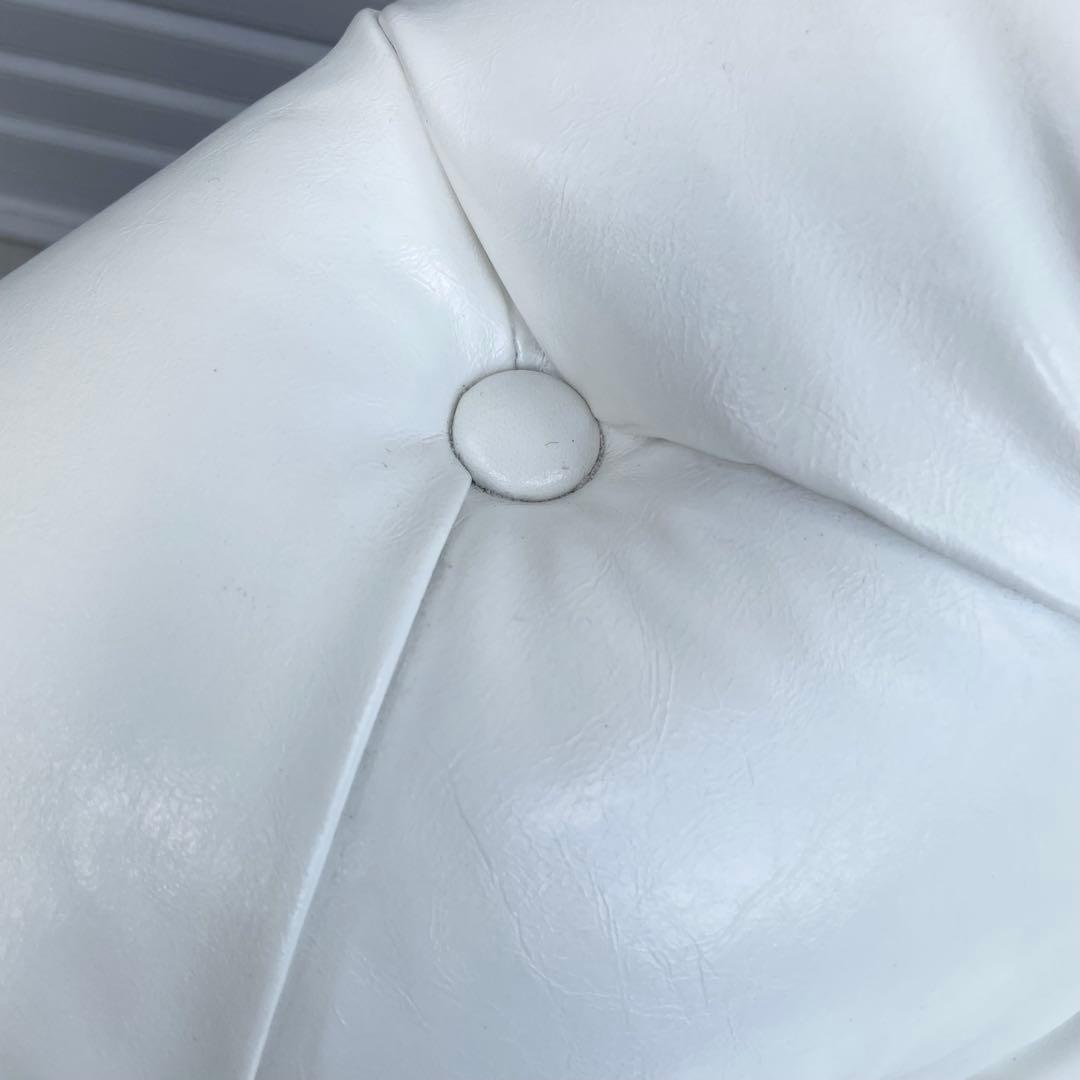 1人掛けソファ シェル型 ホワイト 椅子 チェア 家具 インテリア