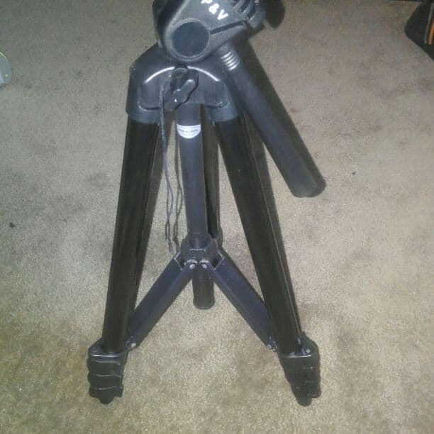 20年前に購入したEOS カメラですその頃購入金額は5万～6万です