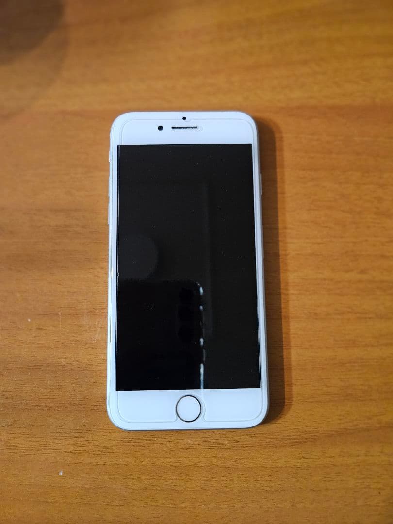 iPhone7 本体 128gb