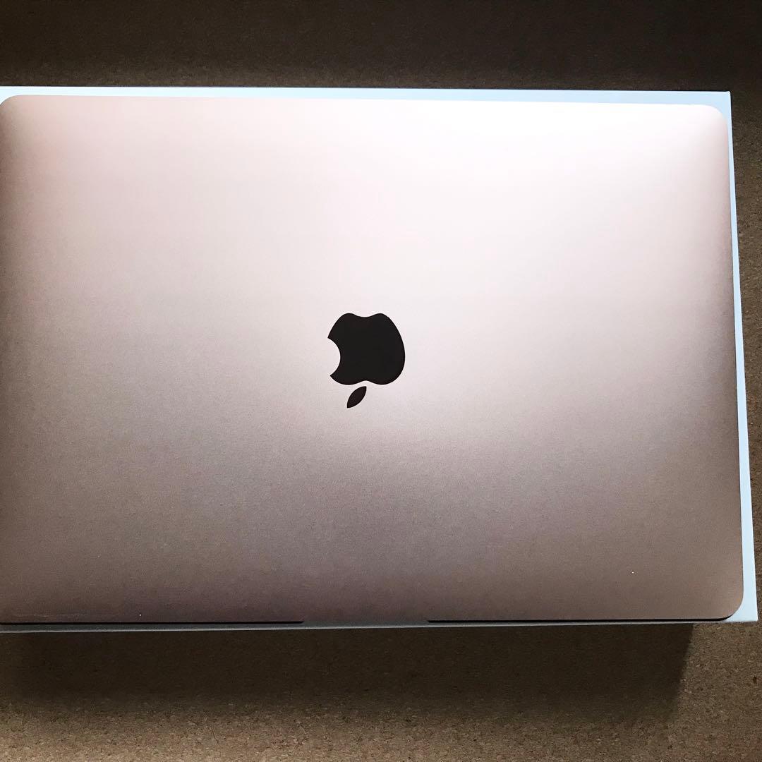 美品 MacBook Air 13 インチ M1 8GB 256GB