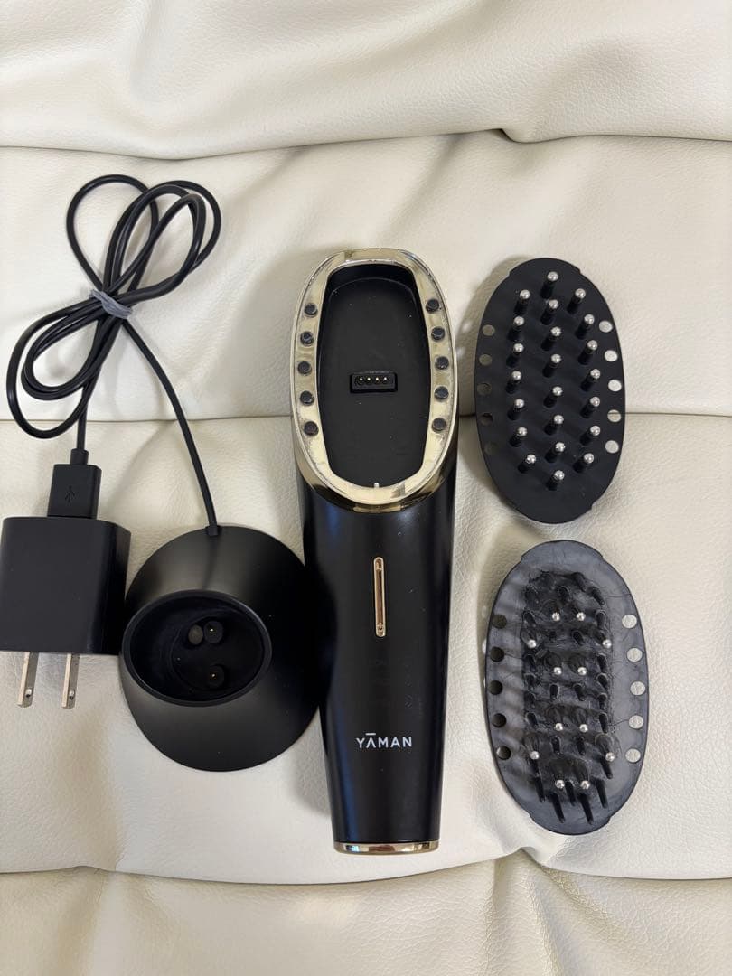 YA-MANヴェーダスカルプブラシ BS for Salon 型番PSM110B