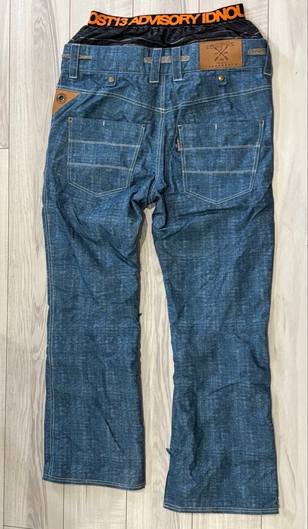 adidas スノボウェア