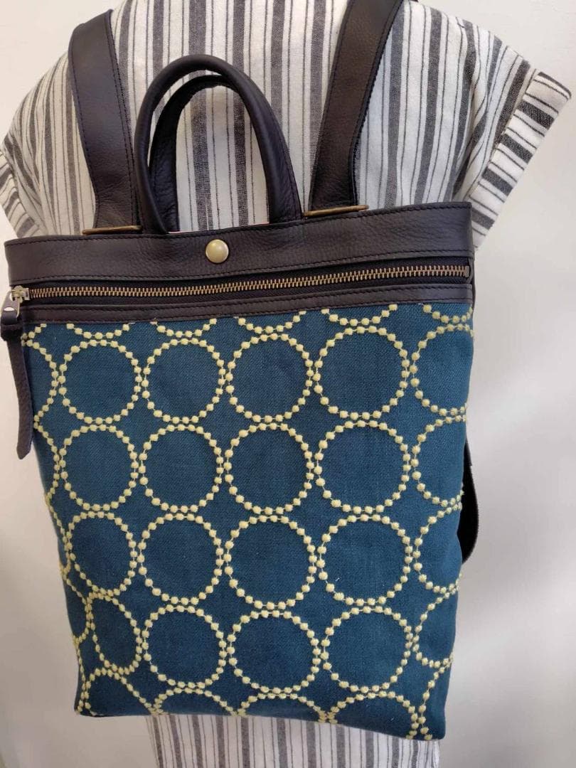 ミナペルホネンtambourineタンバリンDグリーン×クリーム/牛革A4トート