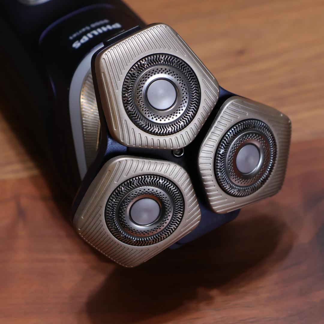 フィリップス 9000シリーズ S9980/50 2024年製 洗浄機付き