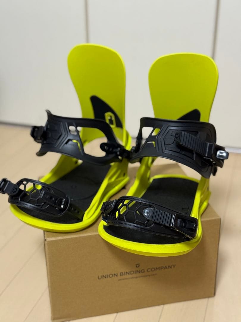 24-25UNION STRATA ACID GREEN Mサイズ