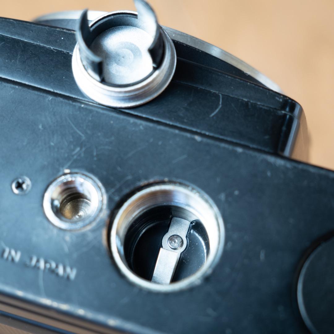 【初期型ベンツステアリング素材】ニコン Nikon F3アイレベル