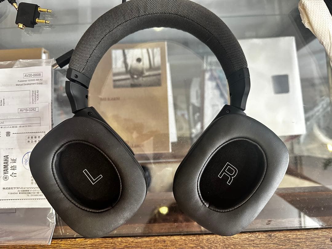 ヘッドホン YAMAHA YH-L700