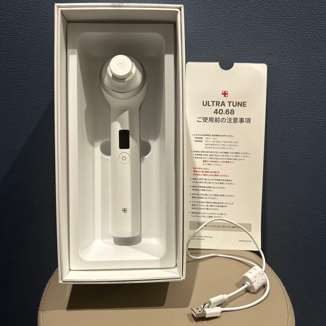 AGE-R ULTRA TUNE 40.68 美顔器
