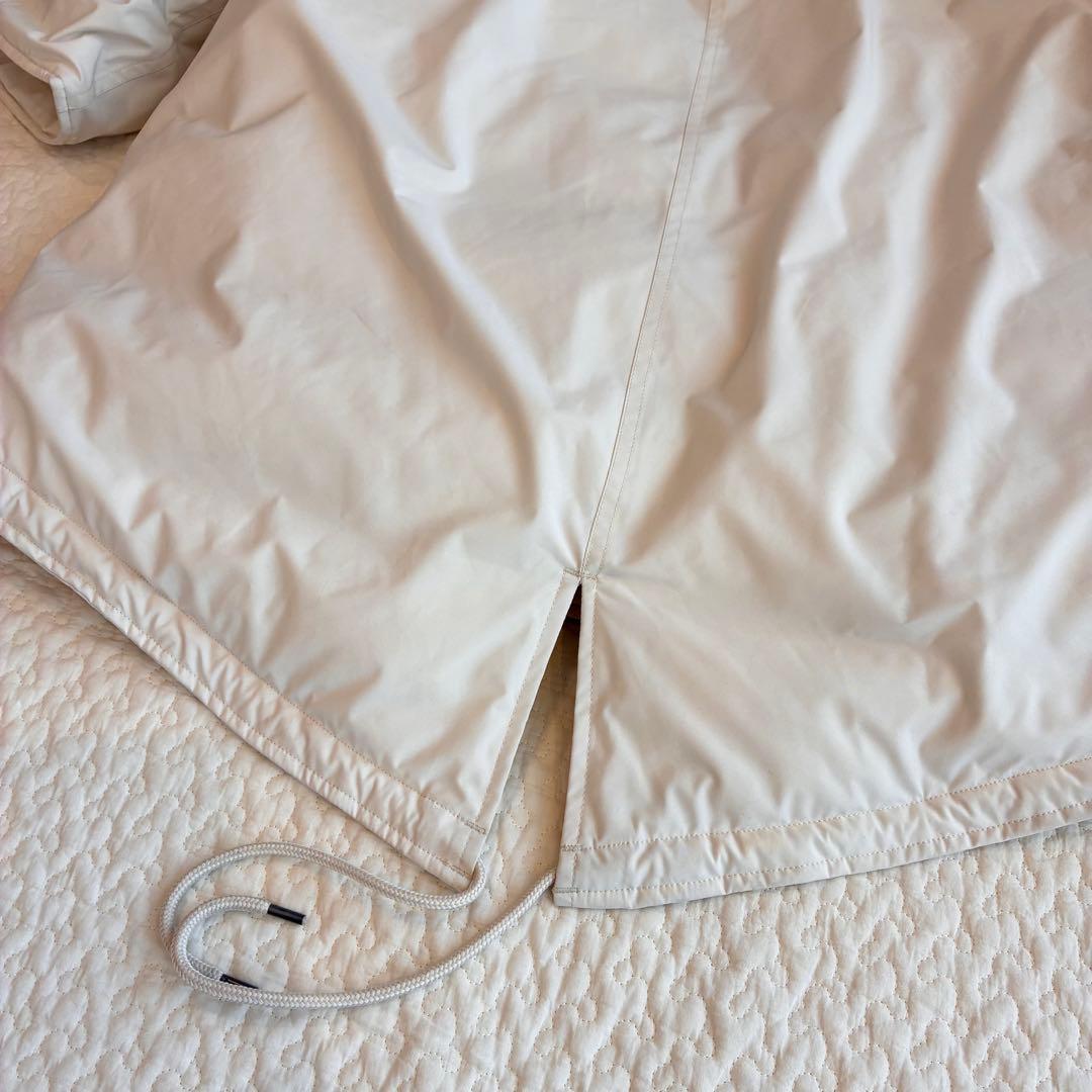 スピックアンドスパン 撥水フーデッドダウンコート 34 ホワイト 24AW