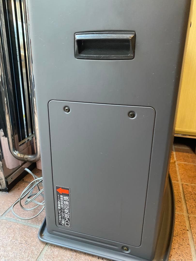 サンヨ➖石油フレアヒーター　OFH-Z305