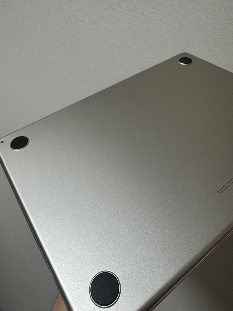 M2チップMacBook Air - 16GB 512GB