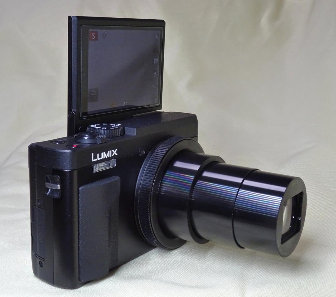 美品　Panasonic LUMIX DC-TZ90 コンパクトデジタルカメラ