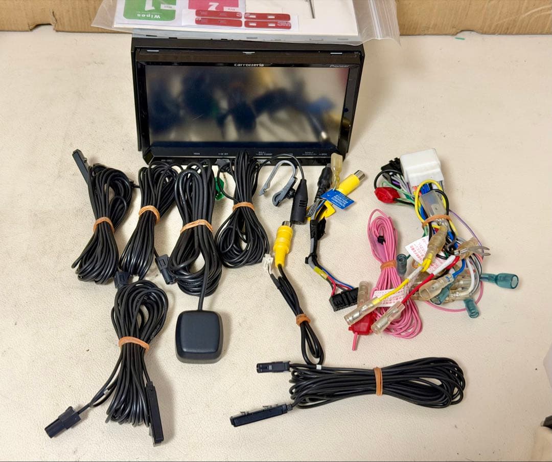 Pioneer AVIC-ZH07 カーナビ (A) Bluetooth