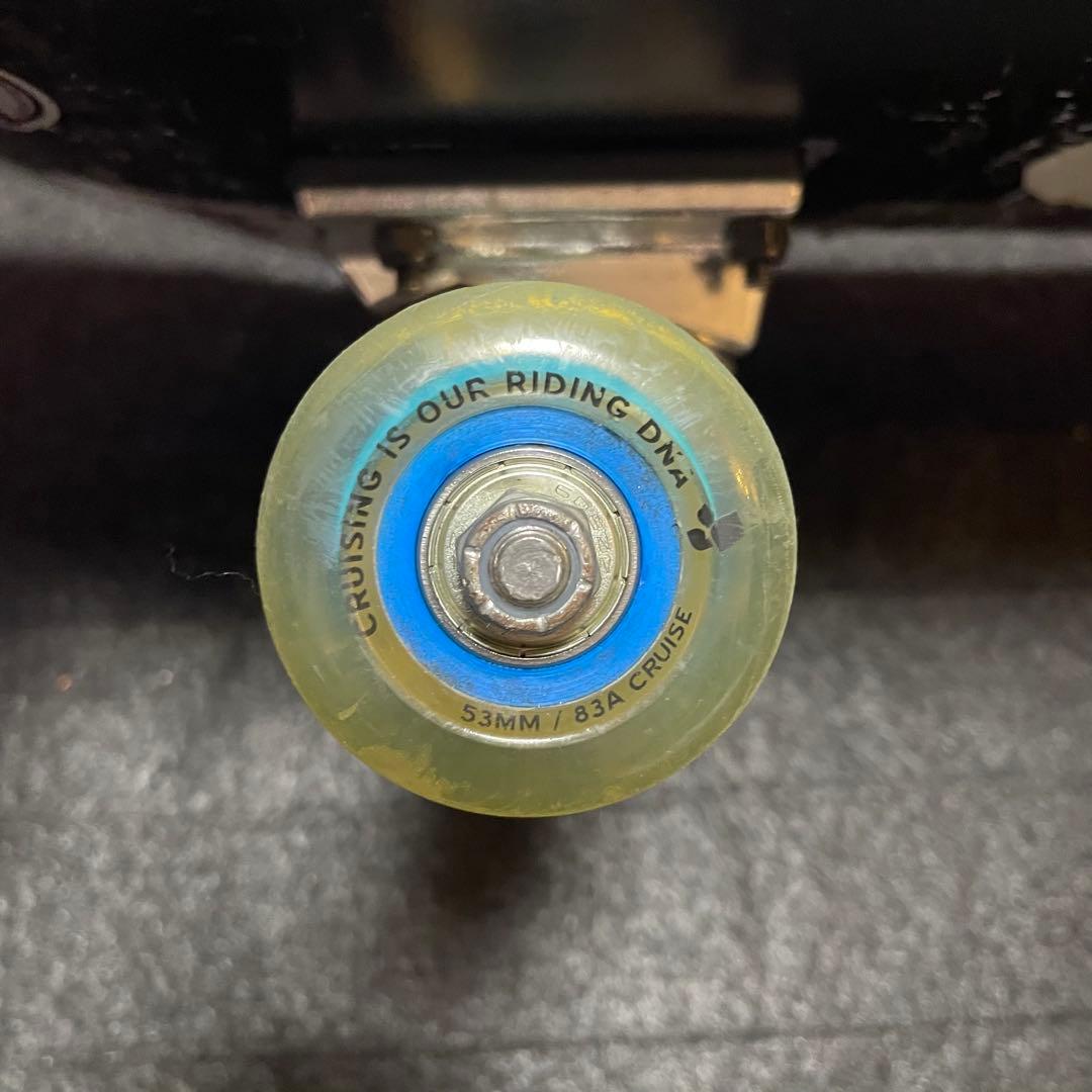 プリミティブ　スケボー　スケートボード　クルーザー　8インチ　ロイヤルトラック