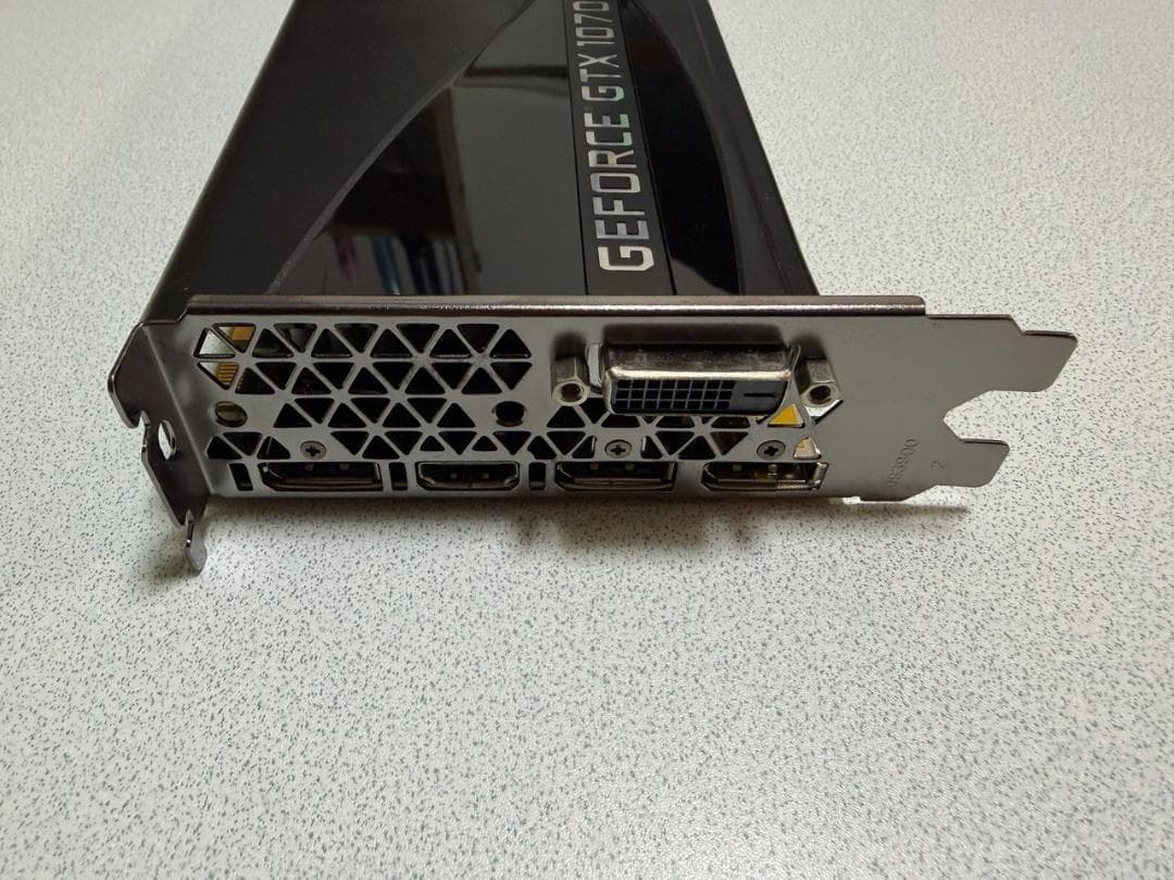 GTX 1070 Ti グラフィックボード　2台　ブリッジつき