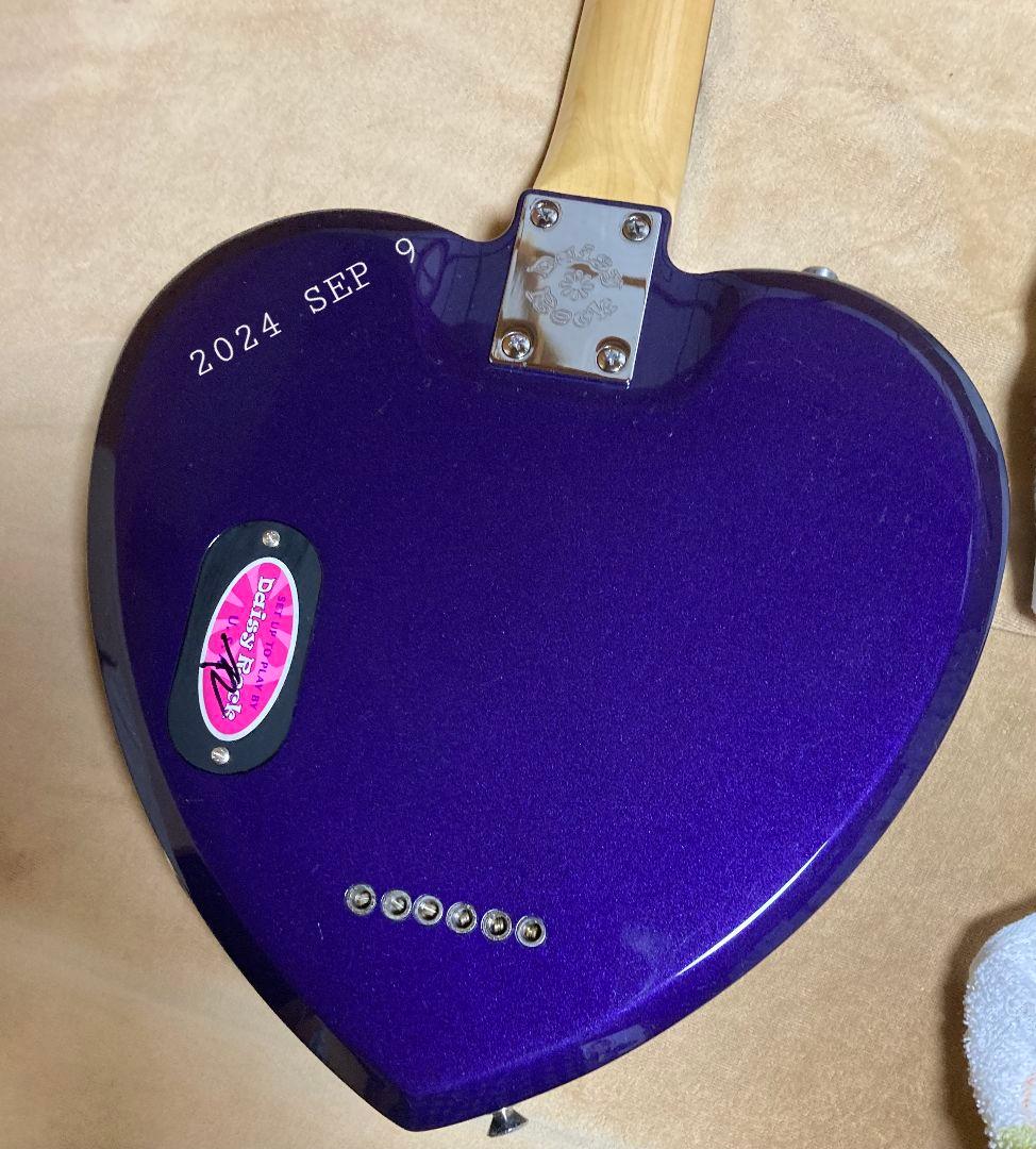 【エレキギター】ハート型 DAISYROCK デイジー ロック + おまけ付き