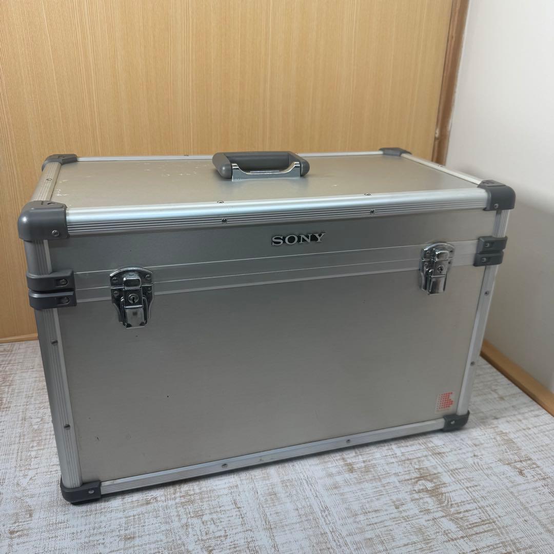 動作未確認　SONY 3CCD 業務用ビデオカメラレコーダーDCRーVX9000