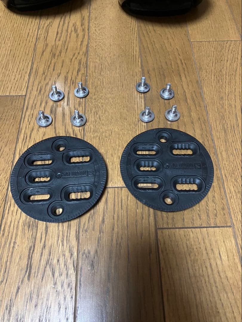 たーくー　Salomon スノーボードビンディング ブラックMサイズ