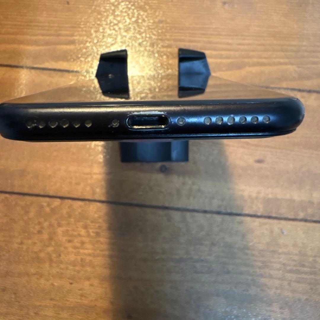 iPhone SE 第二世代　256GB