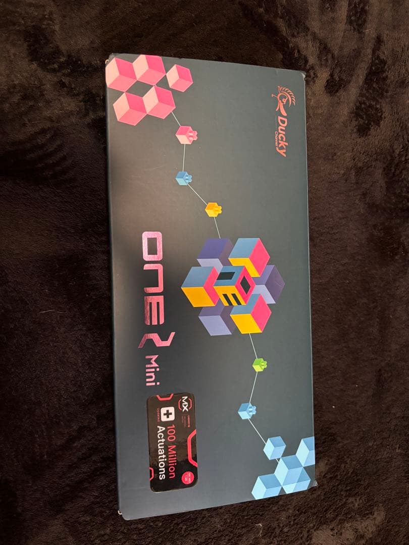 Ducky One 2 Mini RGB 60% version 未使用品