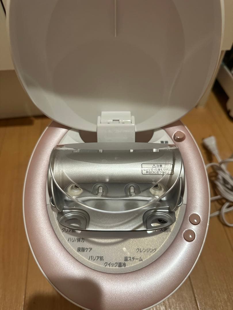 Panasonicのスチーマー、 ナノケア / W温冷エステ EH-SA