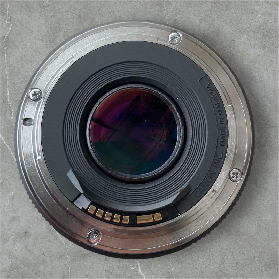 Canon 50mm f/1.8 STM レンズ