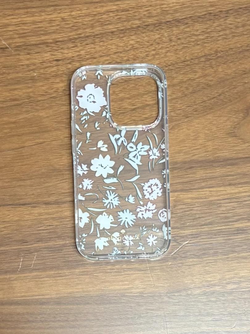 【正規品】 ケイトスペード iPhone14Pro対応ケース クリームマルチ