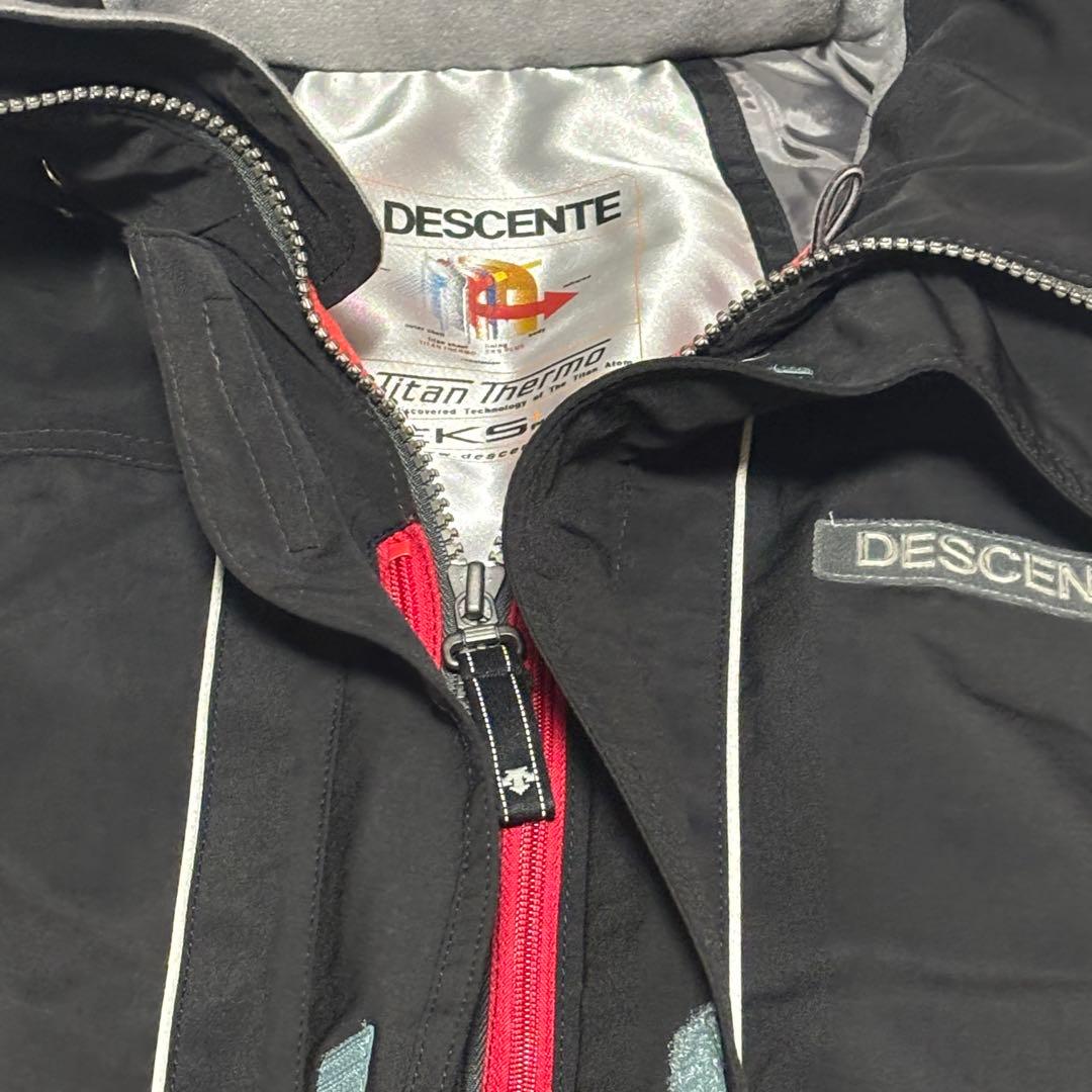 DESCENTEデサント スキーウェアジャケット 2WAY フード外し Lサイズ