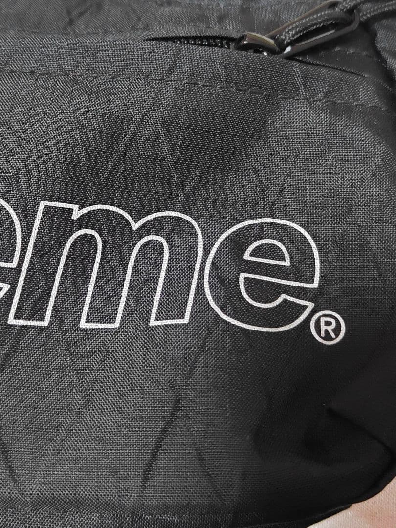Supreme　シュプリーム　ショルダーバッグ　ブラック