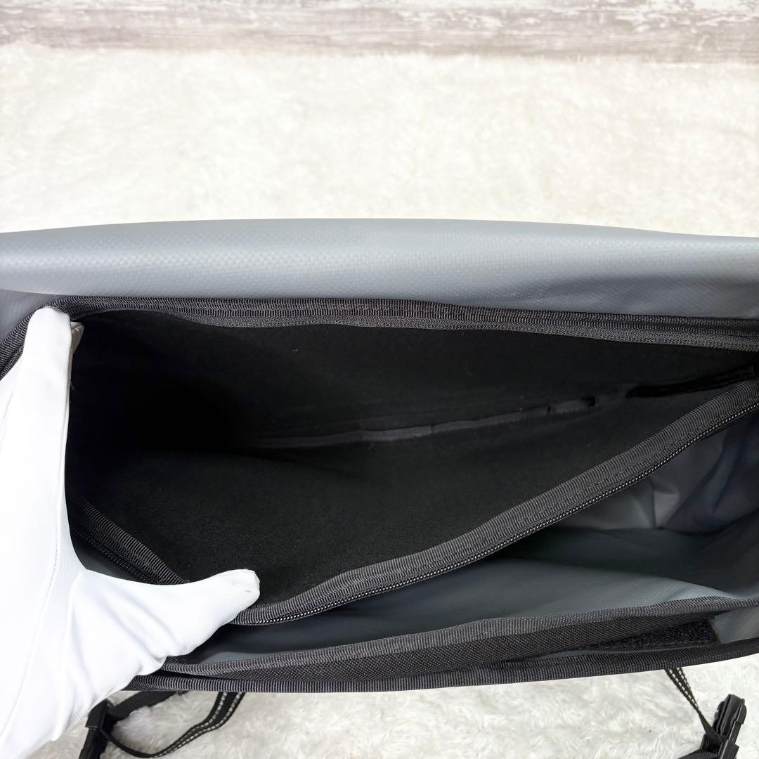 【CHROME クローム】BURAN Ⅱメッセンジャーバッグ 防水 24L