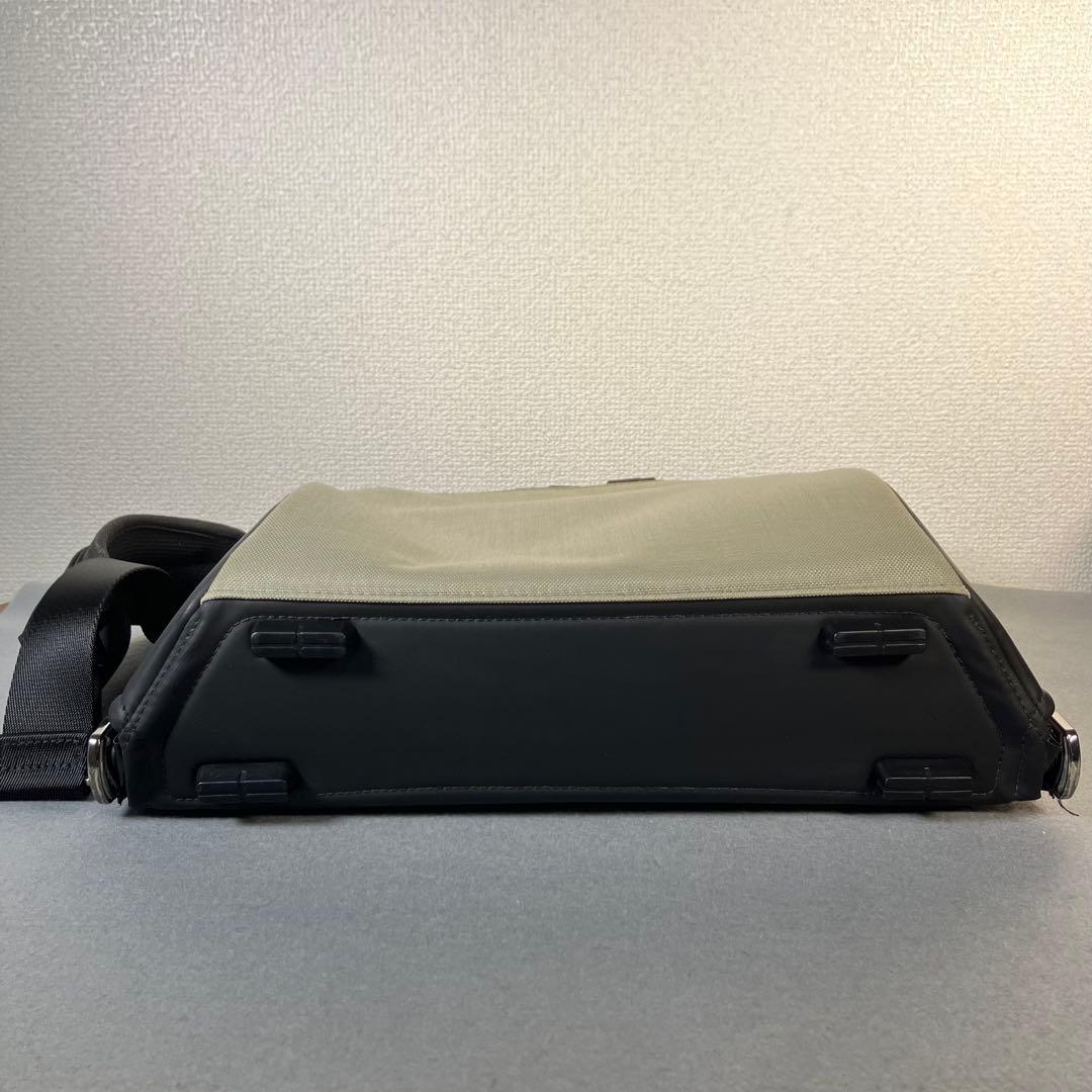 【美品】ARTPHERE アートフィアー　ダレスバッグ　ショルダーバッグ